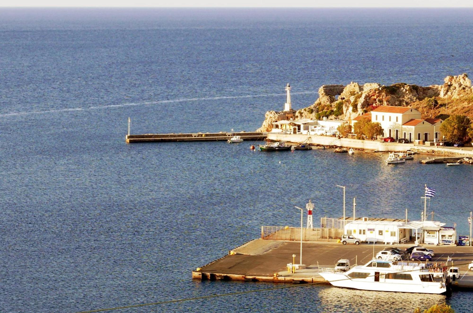Elegeo Rockhouse Villa Agia Marina  Bagian luar foto